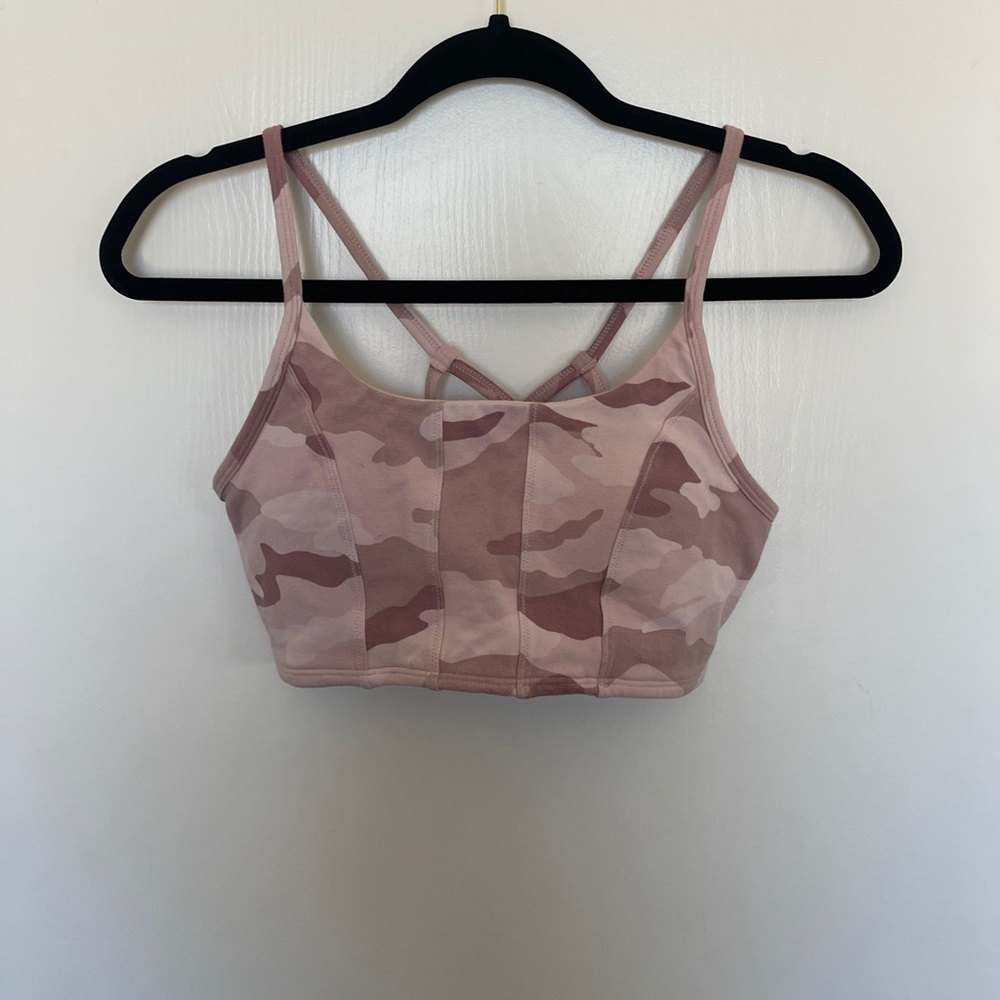 3 workout tank tops - Picture 5 of 6